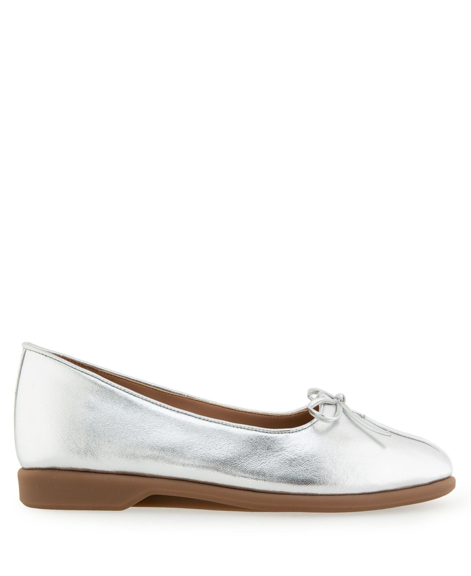 Women's Novia Tapered Toe Ballet Flats