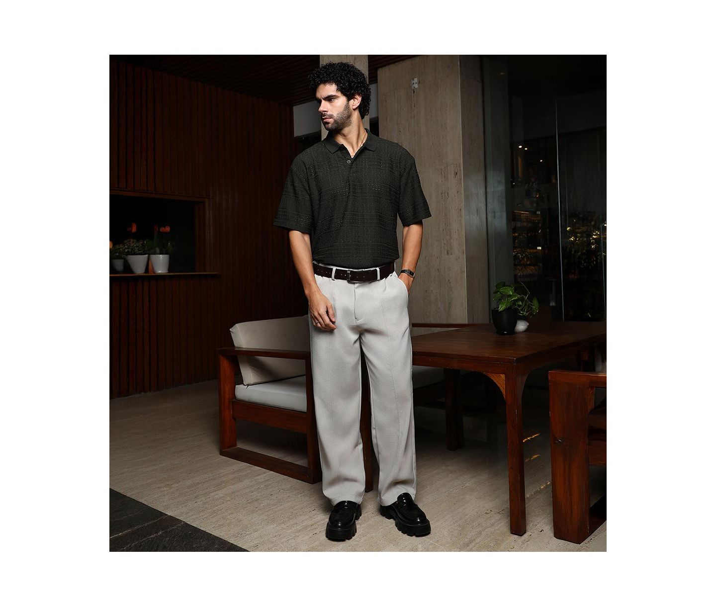 Мужская футболка Cahoot Campus Sutra Midnight Black Bohomian Oversized Polo, цвет: Чёрный — фото 6