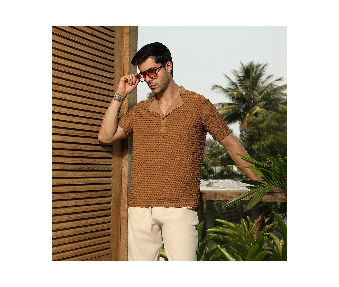 Мужская футболка Cahoot Campus Sutra Coffee Brown Crease-Tactile Cuban Polo, цвет: Коричневый — фото 2