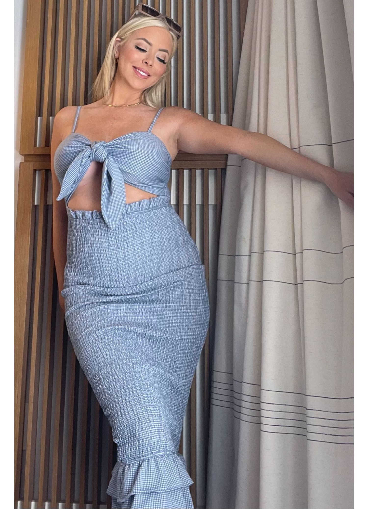 Women's Blue Gingham Print Smocked Fitted Self-Tie Midi Dress