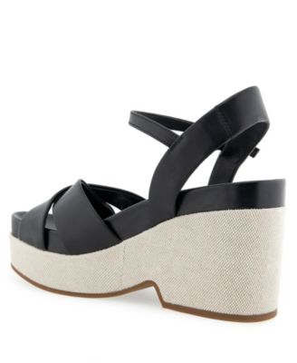 Women's Chabella Round Toe Platform Sandals