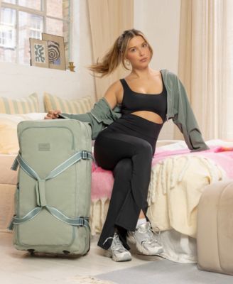 28" On A Roll Duffle