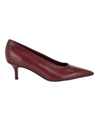 Women's Voneta Leather Kitten Heel Pumps