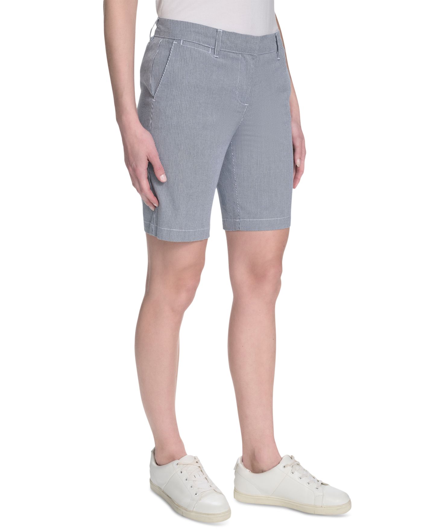 Женские шорты Nautica Striped Riviera Mid-Rise, цвет: Синий / Белый — фото 3