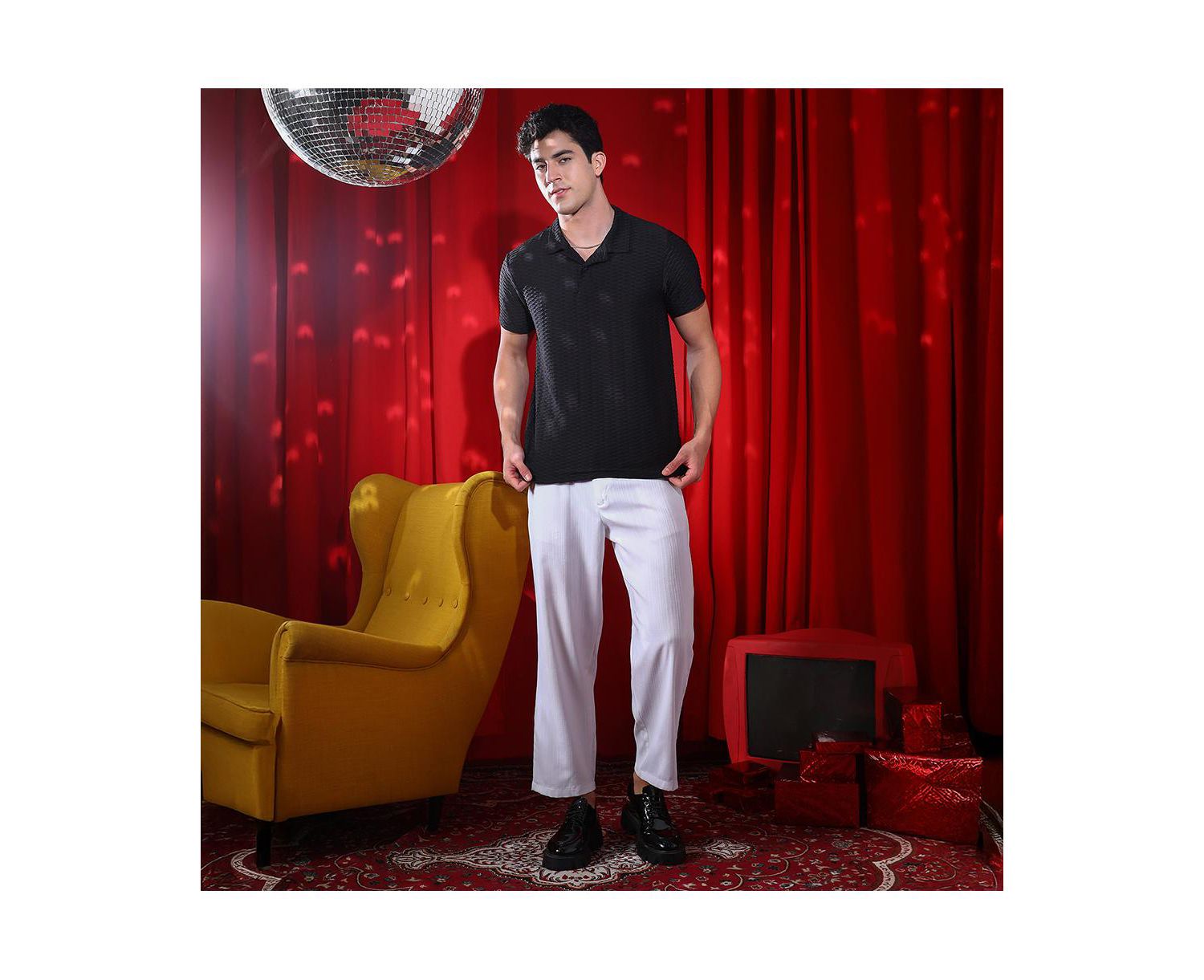 Men's Onyx Black Hive Polo T-Shirt