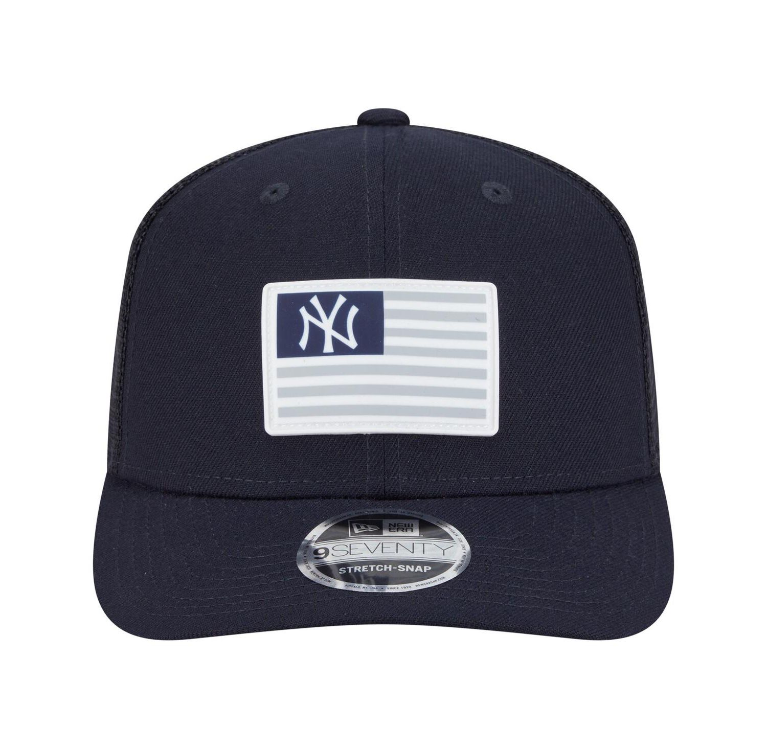 Men's Navy New York Yankees Flag 9SEVENTY Stretch-Snap Hat