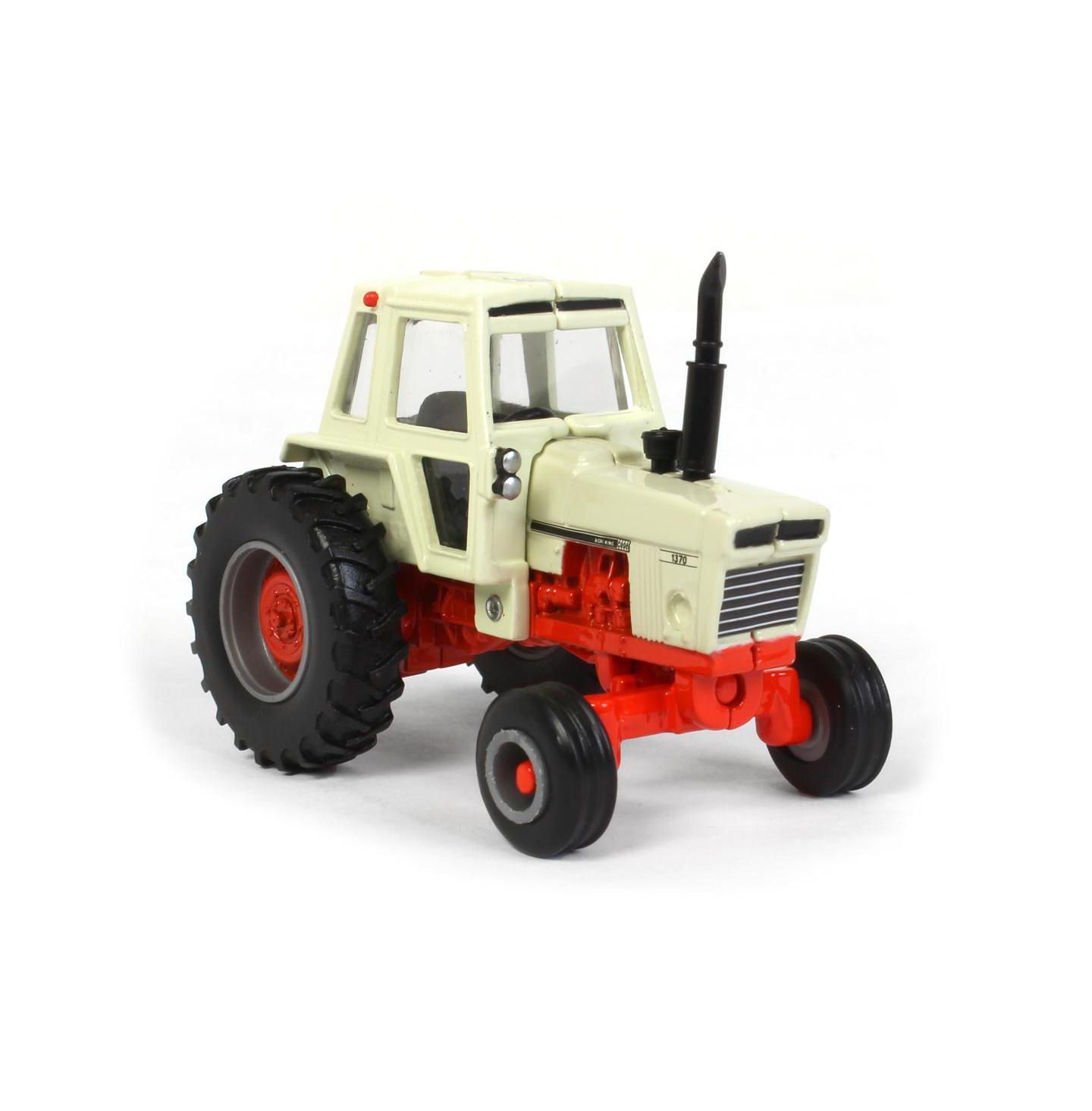 Детская игрушка ERTL 1/64 Scale Case 1370 Cab Die-Cast FFA Logo Tractor — фото 2