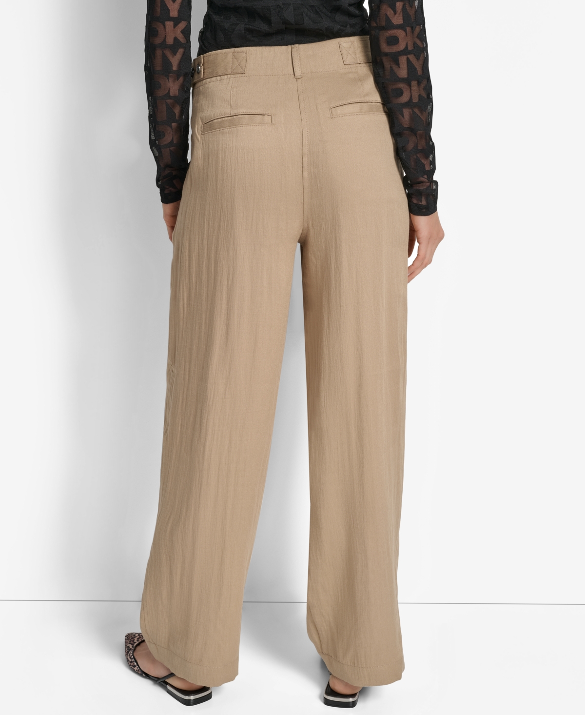 Dkny Weathered Twill Pleated Pants In Brown