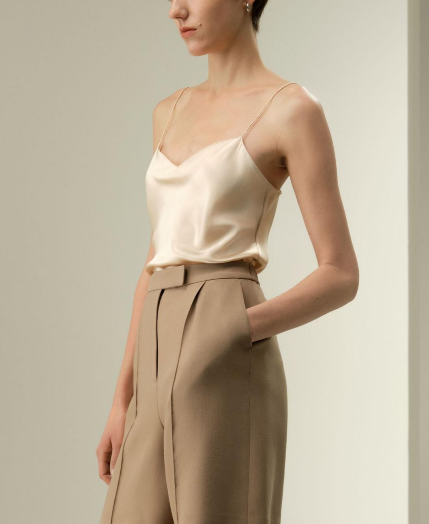 Women's Chic Minimal Silk Cami