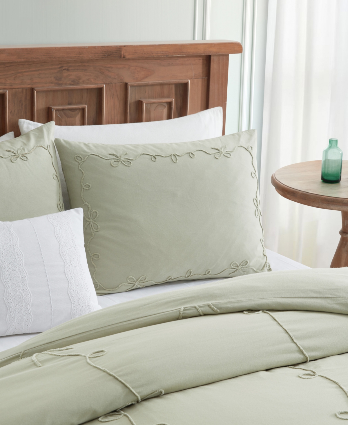 Peri Home Sasha Bows Embroidered 2-pc. Duvet Cover Set, Twin In Green