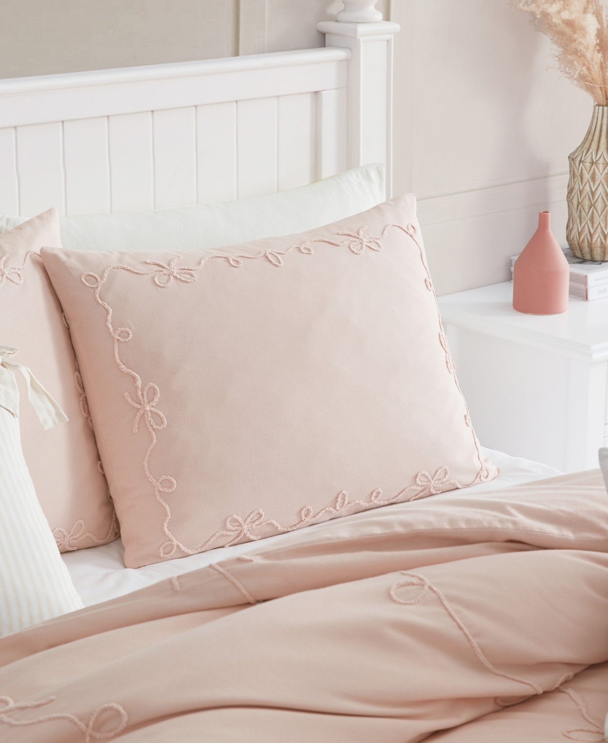 Peri Home Sasha Bows Embroidered 3-Pc. Duvet Cover Set