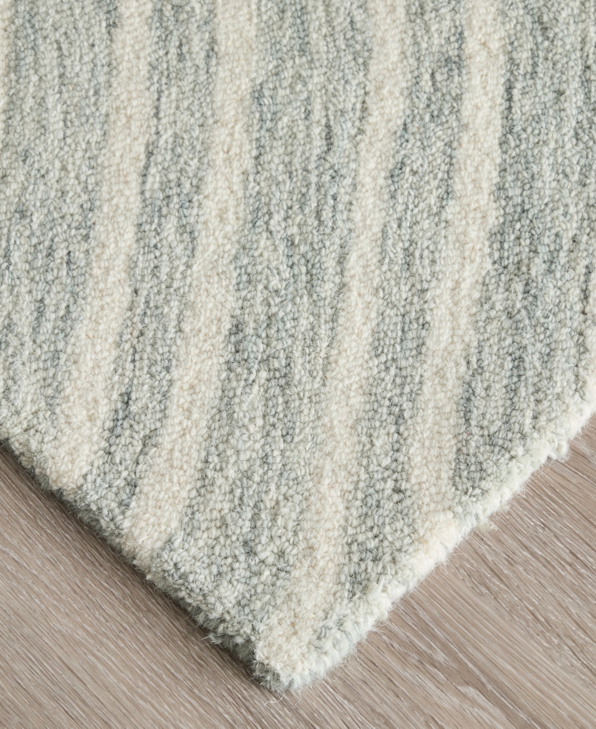 Feizy Wallace 8a41f 2'x3' Area Rug In Gray