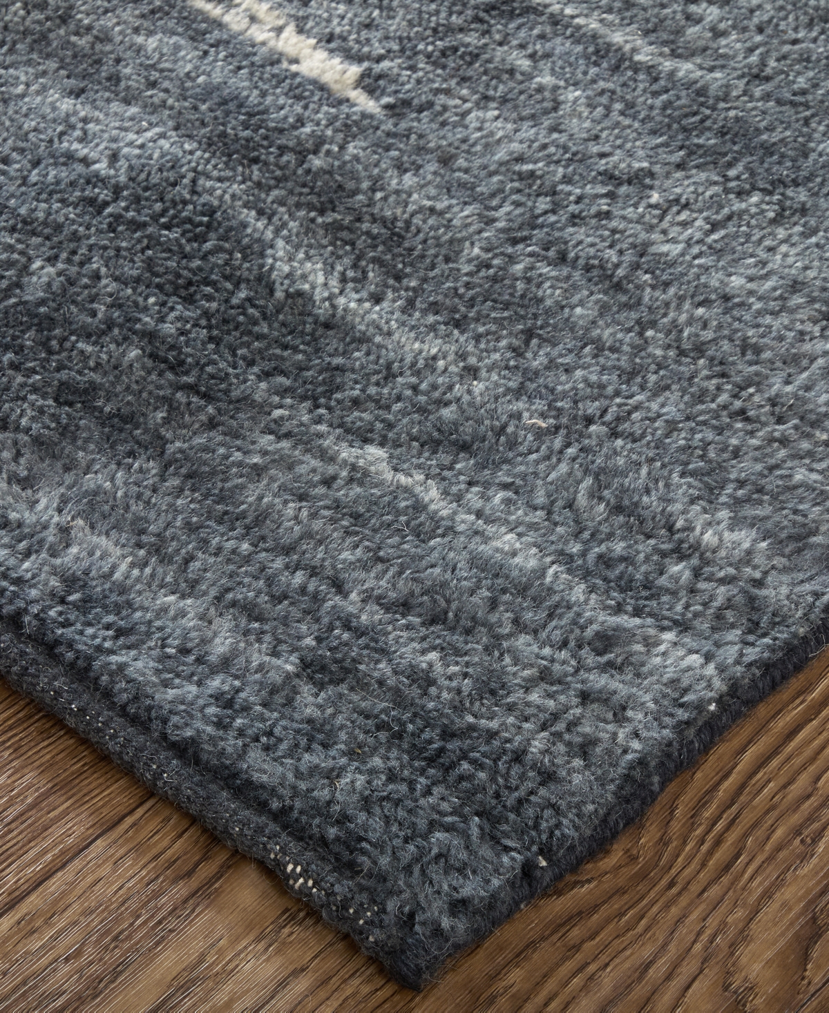 Feizy Agape 69h6f 2'x3' Area Rug In Gray