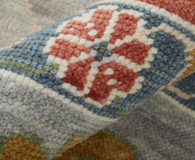 Karina 69G4F 7'9"x9'9" Area Rug