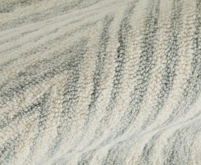 Wallace 8A41F 5'x8' Area Rug