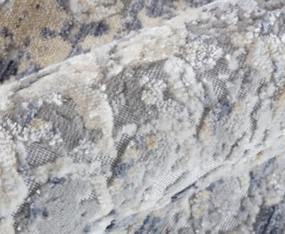 Laina 39GIF 7'10"x9'6" Area Rug