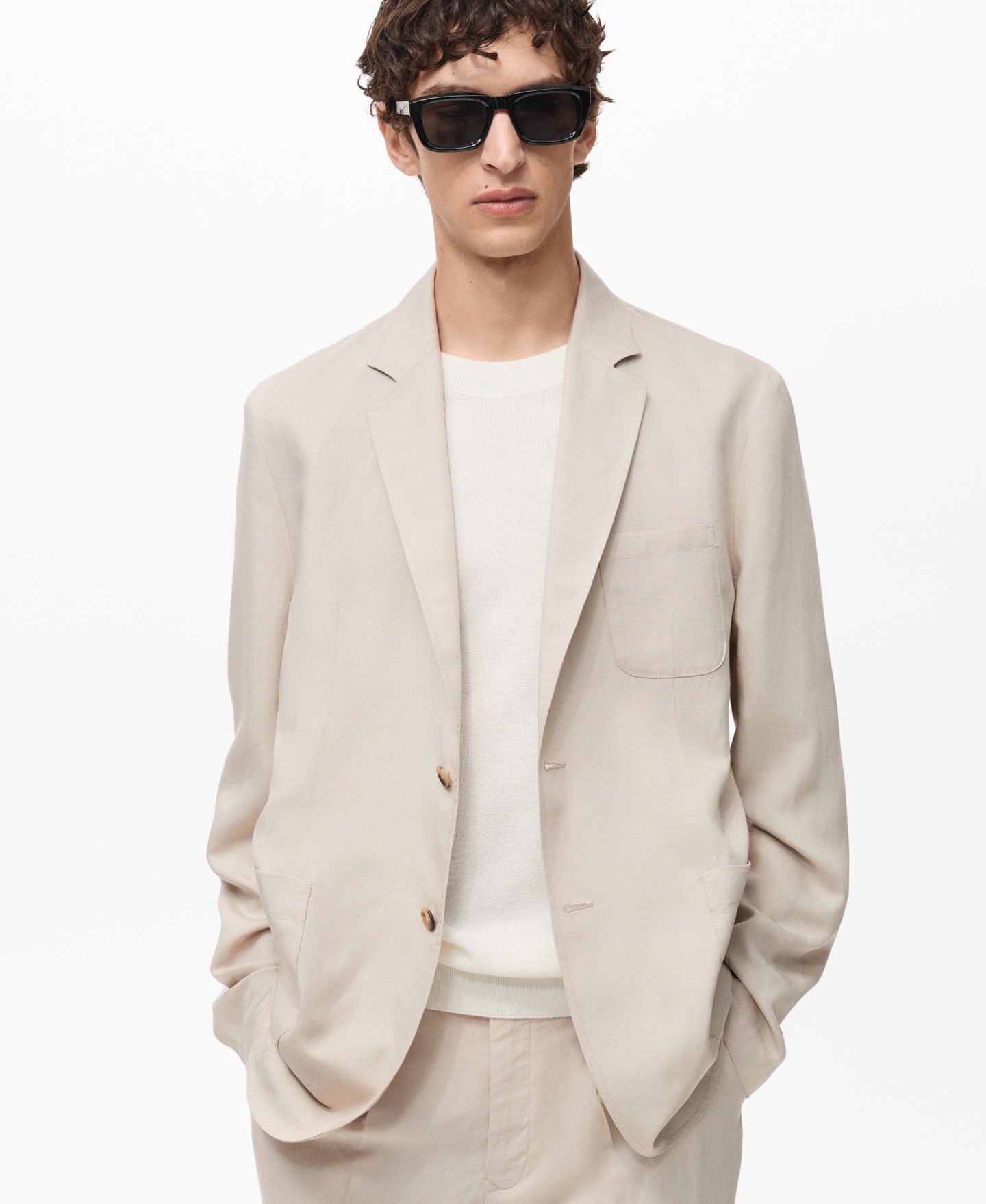 Мужская куртка MANGO Slim-Fit Linen, цвет: Экрю — фото 1