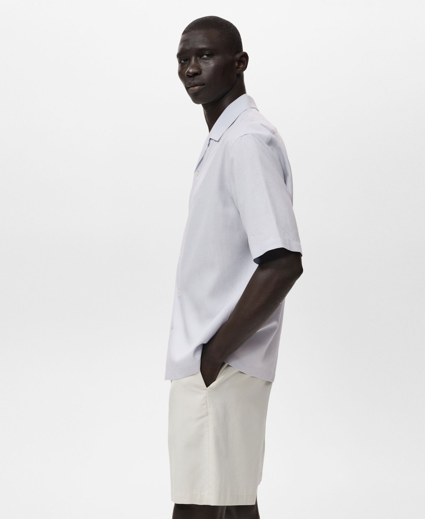 Мужская рубашка Mango Lyocell-Linen Bowling-Collar, цвет: Небесно-голубой — фото 5