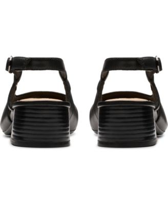 Collection Women's Marilyn Rose Buckle Shoes