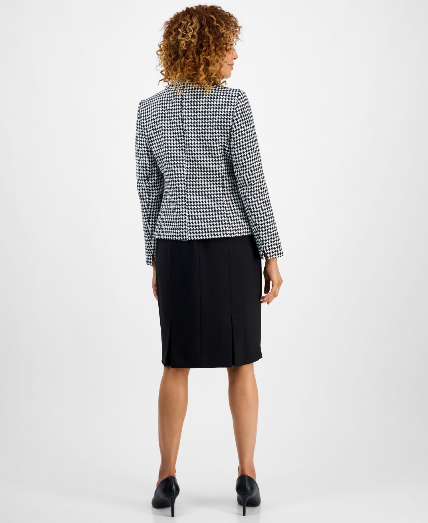 Women's Houndstooth Jacket & Pleated Pencil 2 Piece Skirt Suit