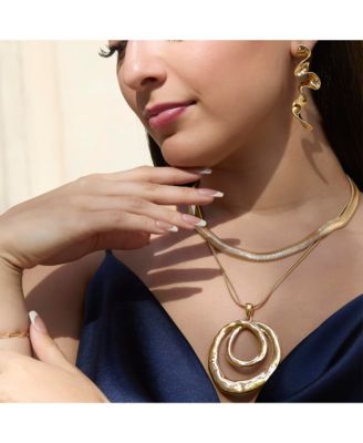 Layered Spiral Pendant Necklace