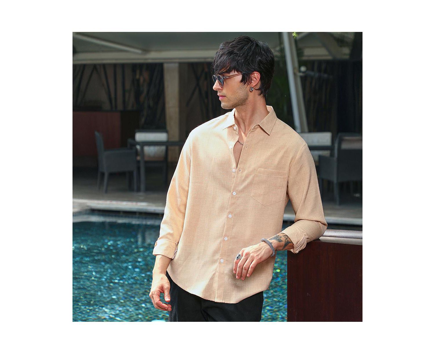 Men's Ecru Beige Solid Relaxed Shirt