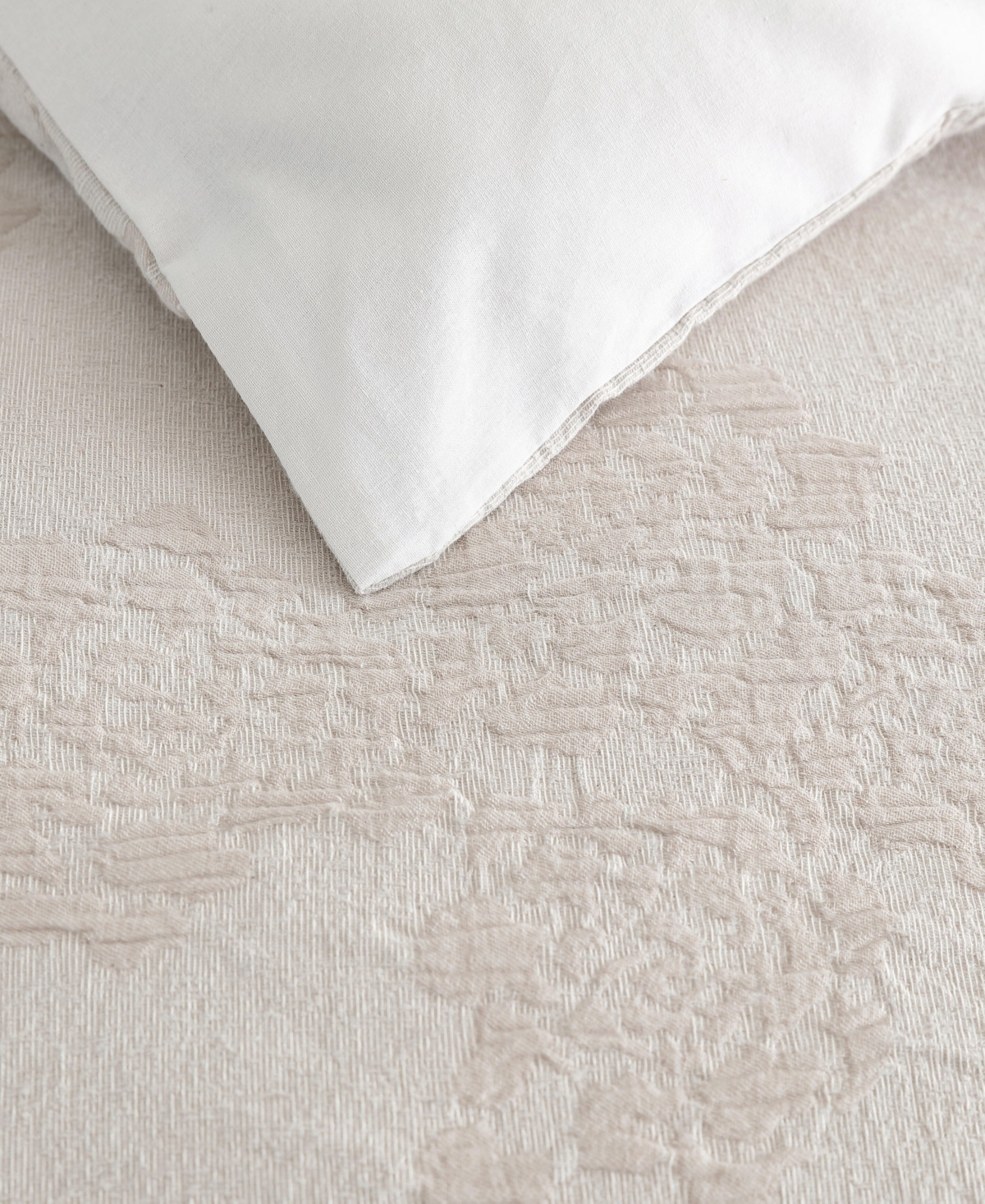 Vera Wang Roses Cotton Jacquard 3-Pc. Comforter Set