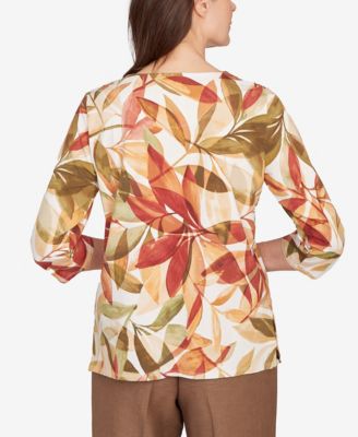 Women's Leaf Pleated Floral Crew Neck Top