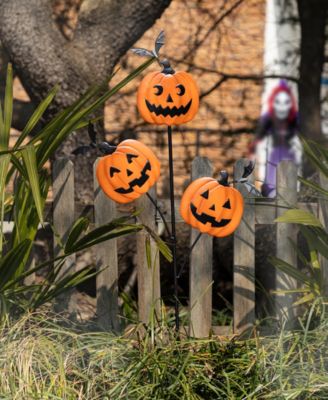 39.5" Halloween Metal Triple Pumpkin with Spring Bats Yard Stake