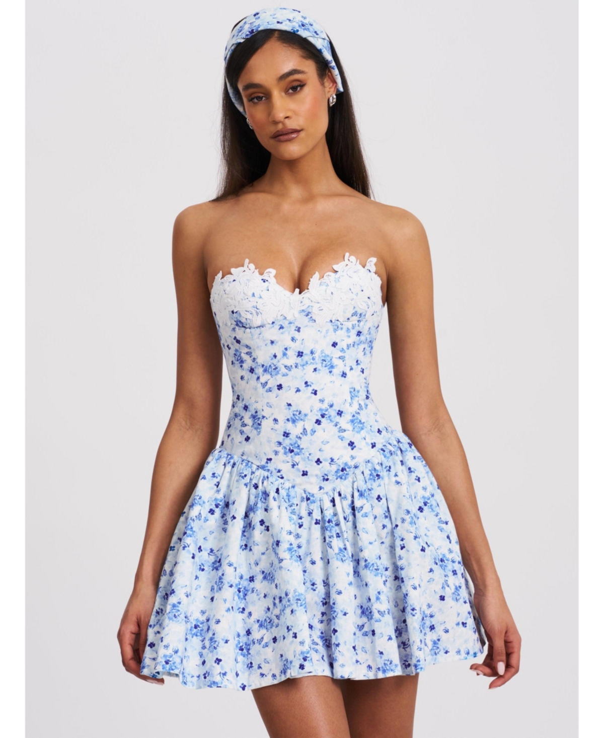 Women's Taleah Blue Floral Print Linen Mini Dress with Lace Trim - Blue floral