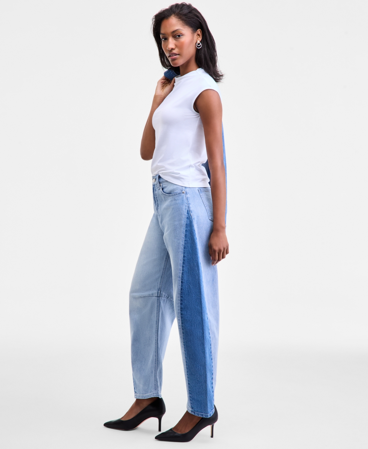 On 34th Women's High-rise Two-tone Barrel-leg Jeans, Macy's Exclusive In Blue