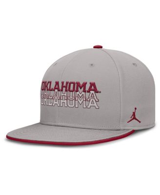 Jordan - Men's Gray Oklahoma Sooners True Primetime Performance Fitted Hat