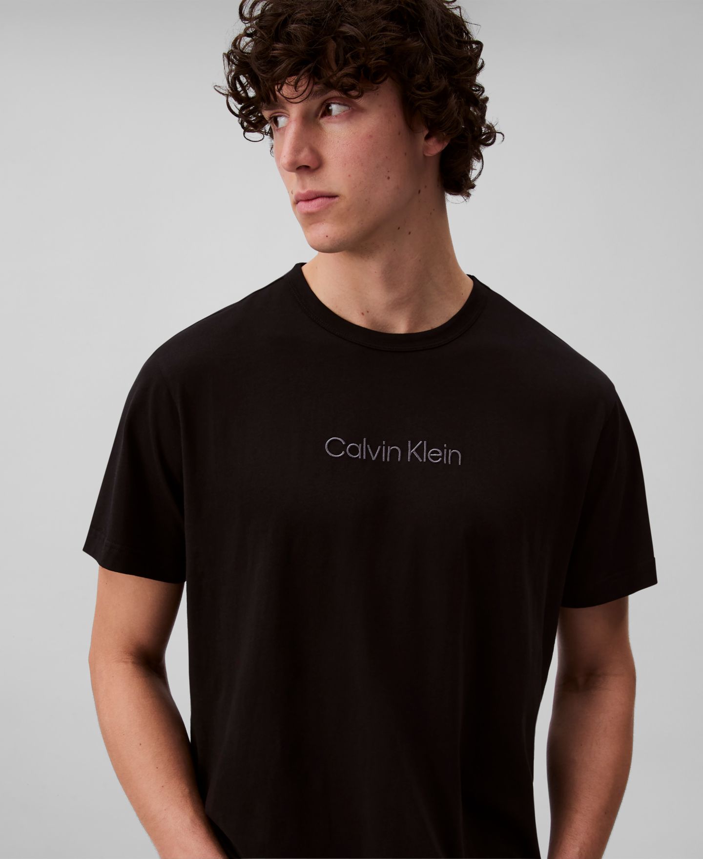 Свитшоты Modern для мужчин, круглый вырез, хлопок — Calvin Klein, цвет: Чёрный — фото 2