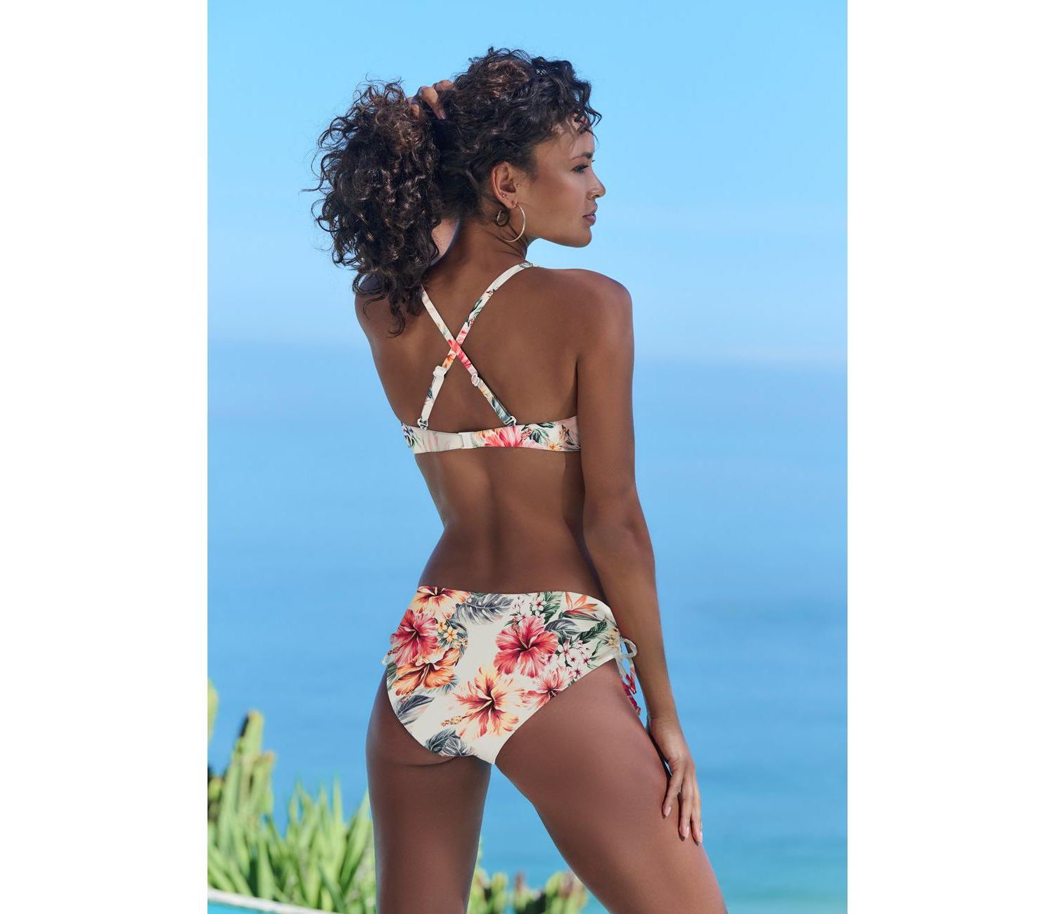 Women's Floral Print Mid Rise Bikini Mid-Rise Swim Bottom