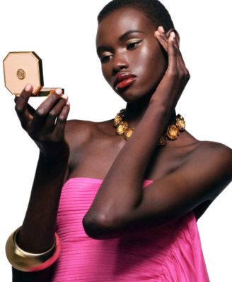 Nude Couture Highlighter