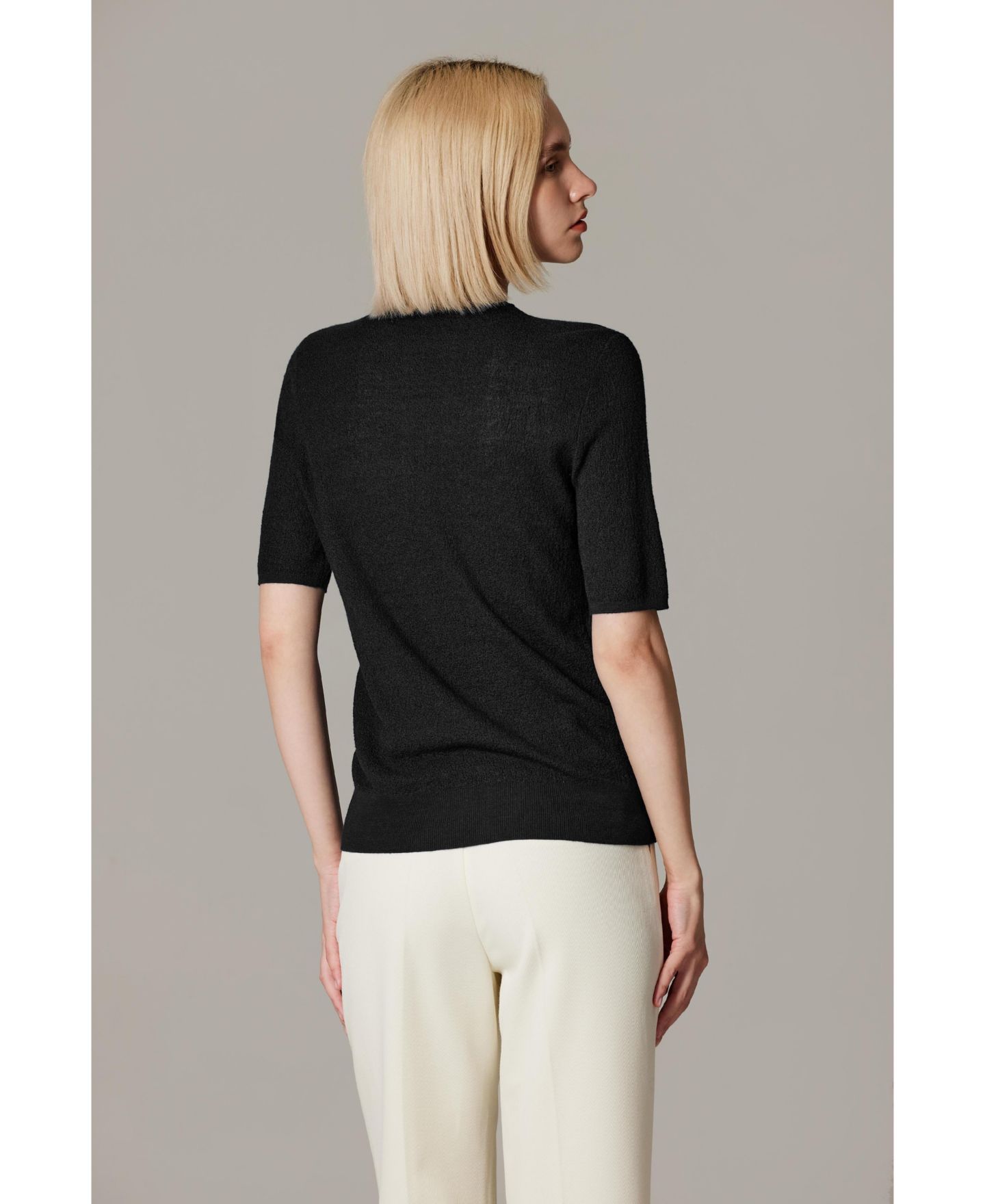 Женский свитер JENNIE LIU Funnel Neck Short Sleeve Sweater 75% Merino Wool 25% Silk Ultra Soft Fine-gauge Knit Top Machine Washable, цвет: Чёрный — фото 10