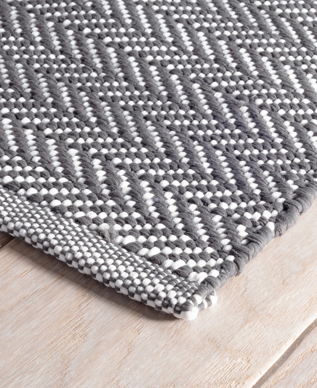 Dash And Albert Rugs By Annie Selke Herringbone Indoor/outdoor Da289 6'x9' Area Rug In Multi