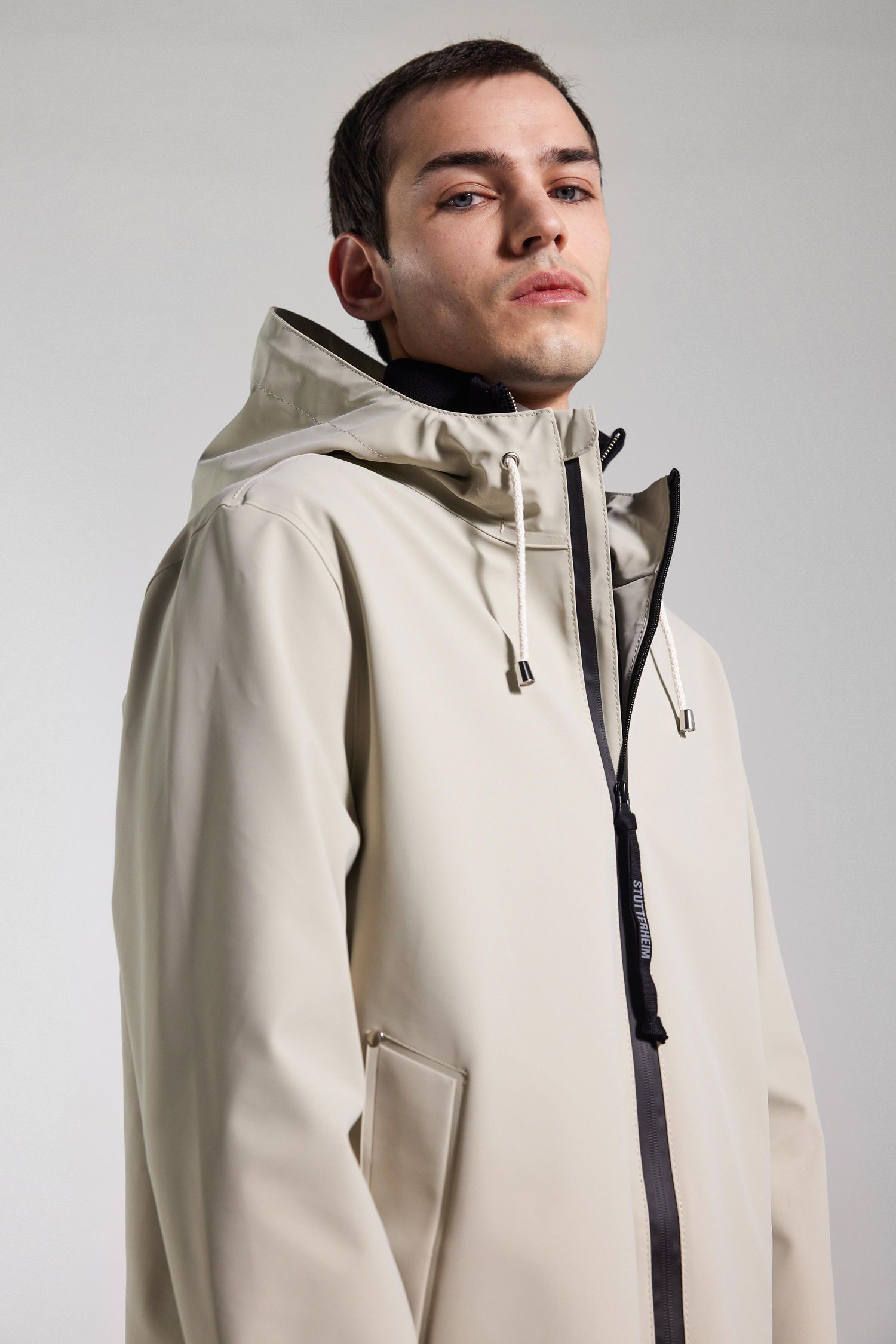 Men's Stockholm Lightweight Zip Matte Raincoat