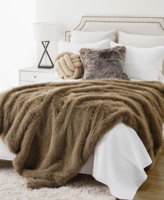 Lifestyle Faux Fur Throw, 60" x 80"