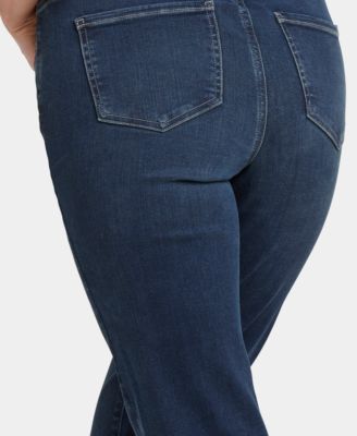 Petite Marilyn Pull On Straight Jeans