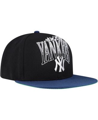 Men's Black New York Yankees Rise Up Snapback Hat
