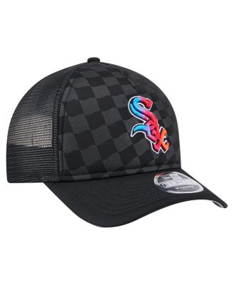 Men's Black Chicago White Sox Gradient 9FORTY A-Frame M-Crown Trucker Adjustable Hat