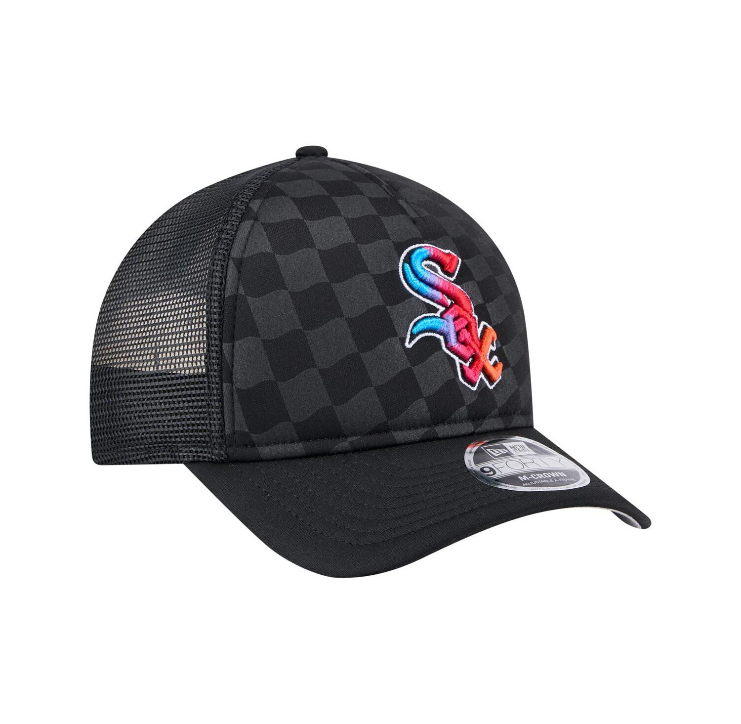 Men's Black Chicago White Sox Gradient 9FORTY A-Frame M-Crown Trucker Adjustable Hat
