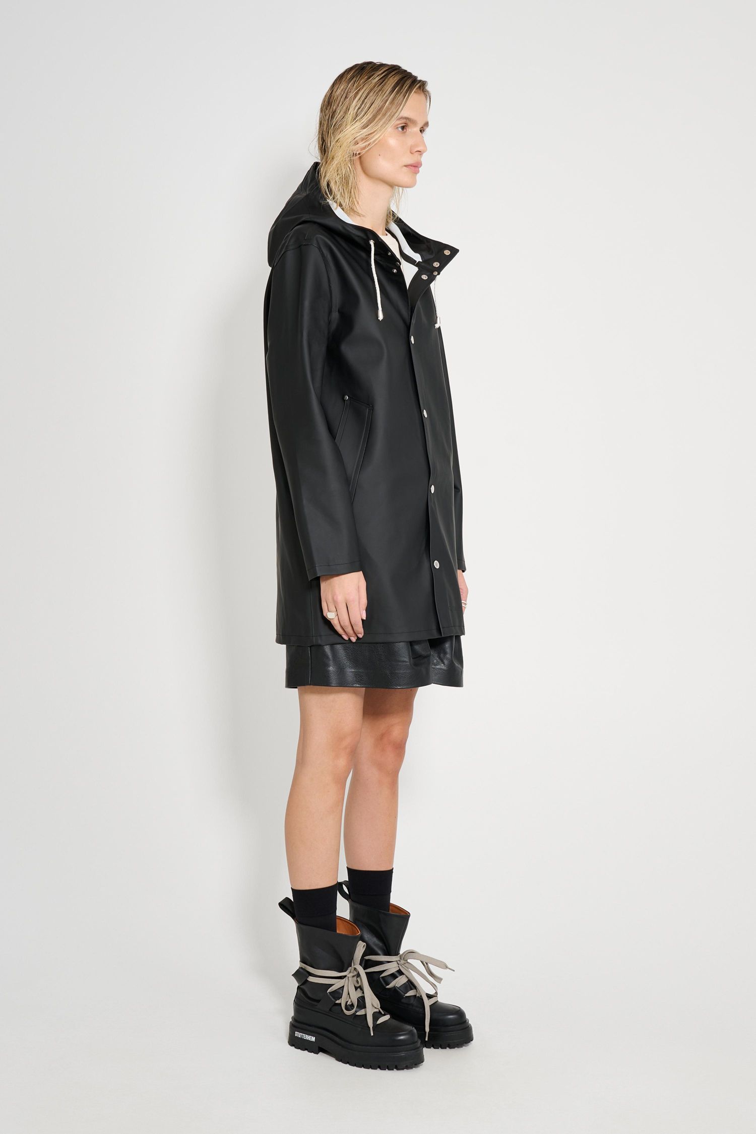 Stockholm Long Sleeve Hooded Raincoat