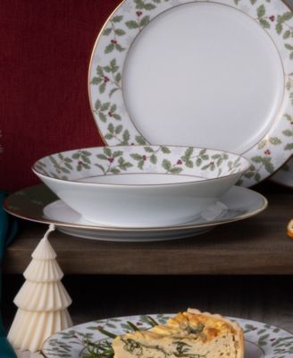 Holly & Berry Gold Set of 4 Soup Bowls, 7.50", 12 oz.