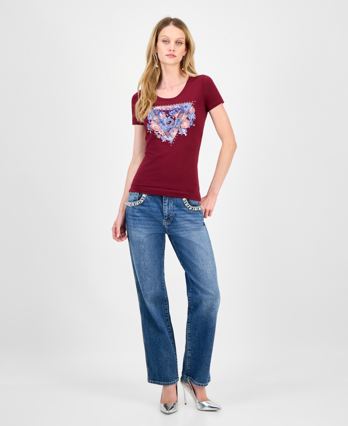 Guess Women's Peony Triangle Crewneck Short-sleeve Tee In Red