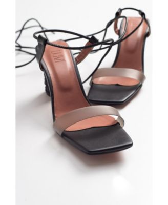 Prologue Shoes