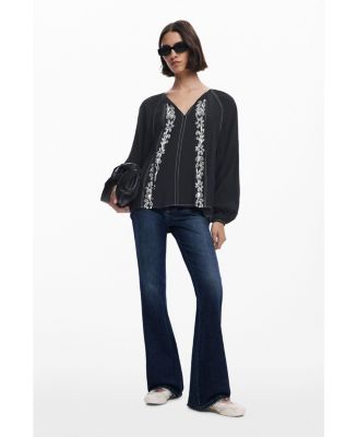 Women's Blouse with contrast embroidery