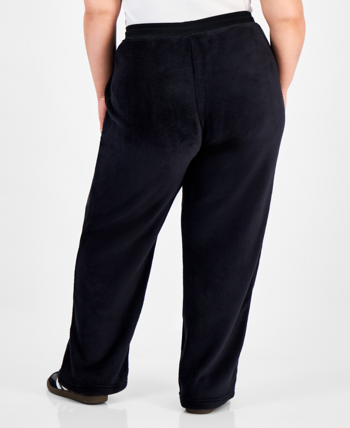 Love Tribe Trendy Plus Size Kuromi Fleece Drawstring Pants In Black