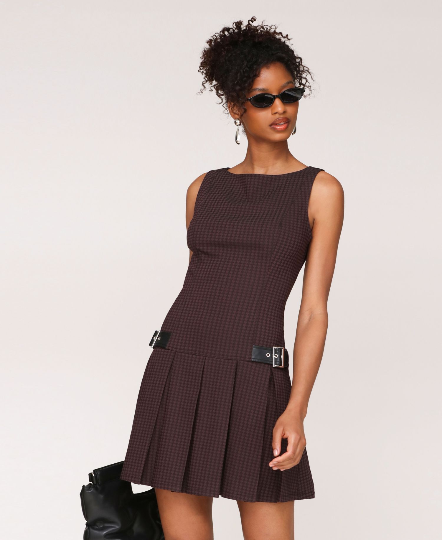 Women's Boat-Neck Sleeveless Short Fit & Flare Dress